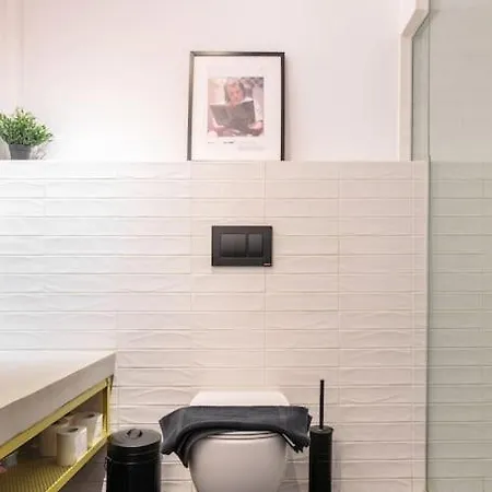 Cinema At The Center Of Apartamento *
