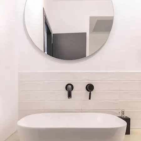 Cinema At The Center Of Apartamento *